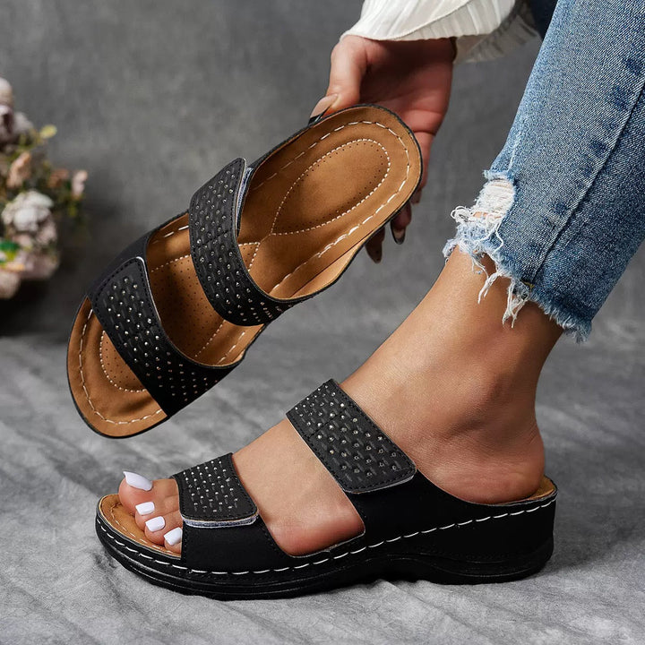 Ortholuxe™ – Comfortable Breathable Slip-On Orthopedic Sandals