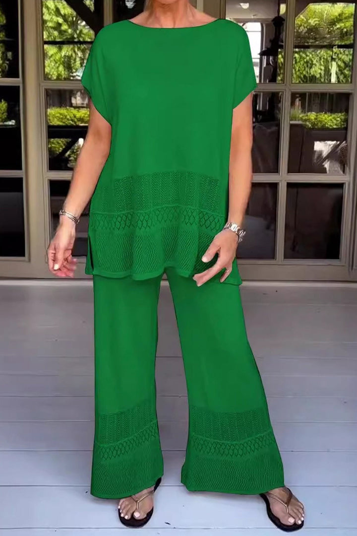 Elodie - Classic Cozy Ensemble