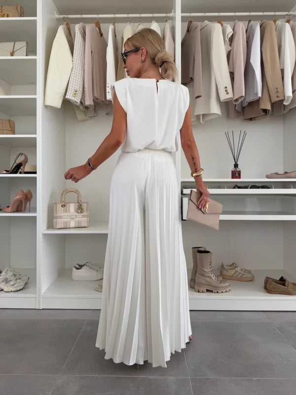 Marian - Chic Pleated Ensemble