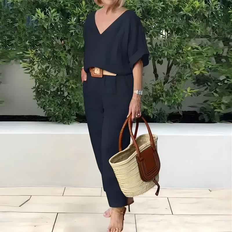 Chic Blythe - Effortless Two-Piece Outfit